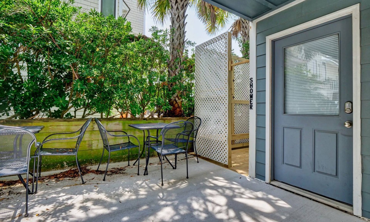 South End House | The Perfect View: Private beach access, elevator, close to Crystal Pier!