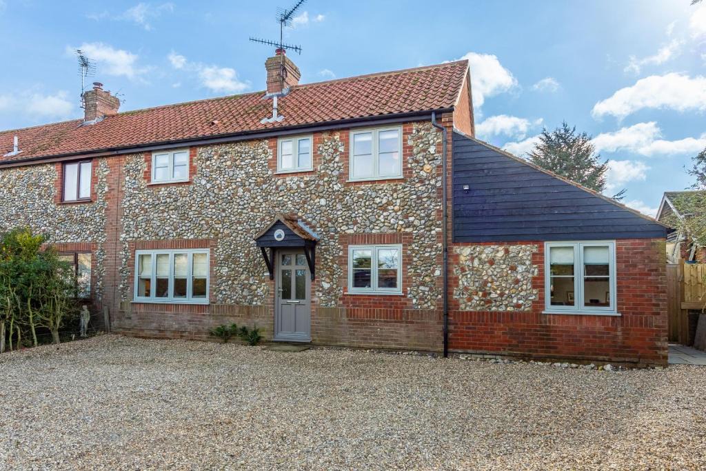 Docking House | The Sidings