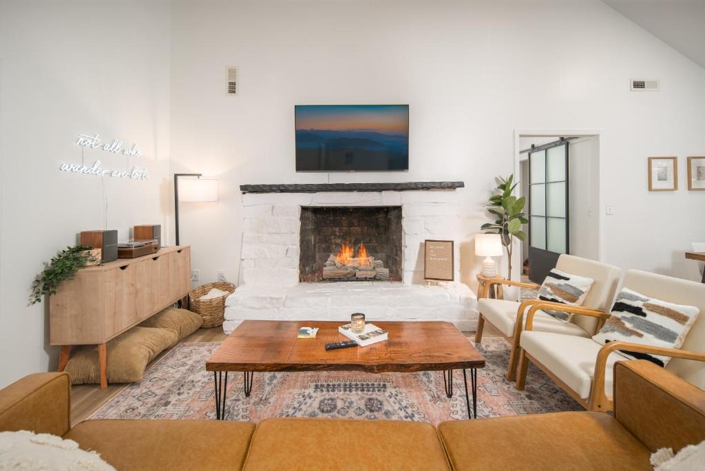 Boone Bed & Breakfast | The Wanderer Guesthouse