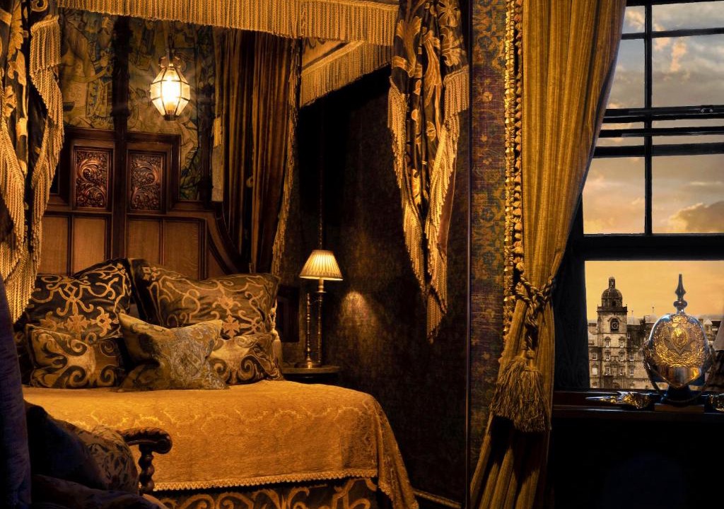 Old Town Hotel | The Witchery