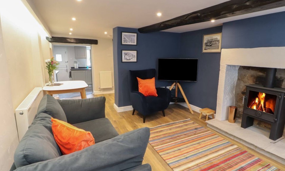 Warton House | Timekeeper’s Cottage in Warton