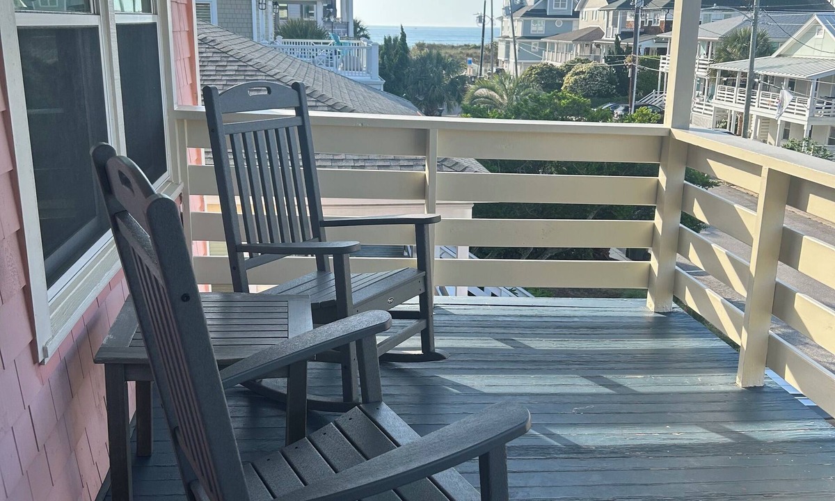 Wrightsville Beach House | Top Floor Suite of classic 1940's Beach Cottage