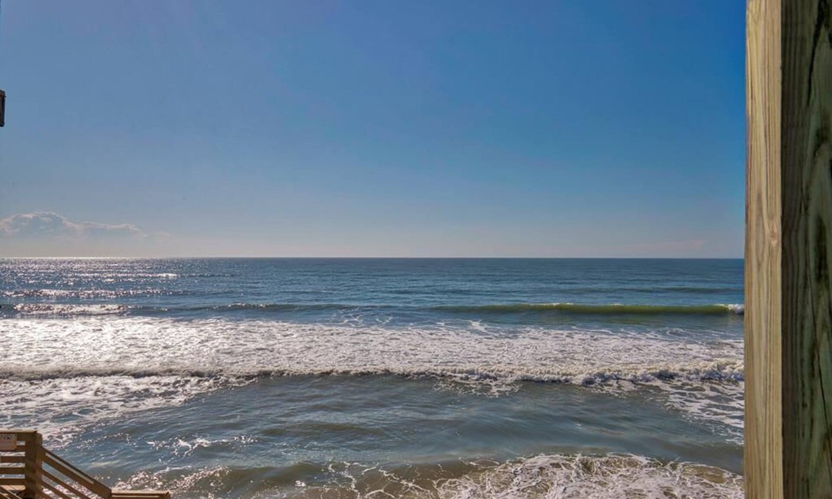 Sneads Ferry Condo | Topsail Reef 277 / Oceanfront, Internet