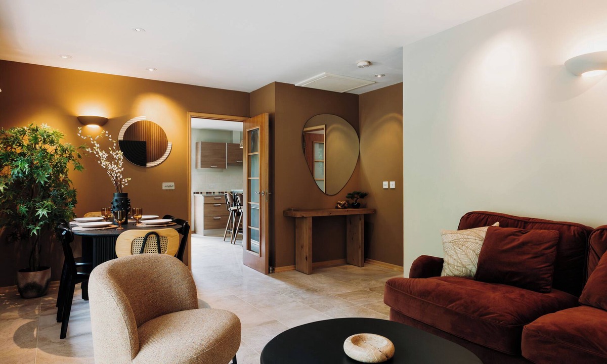 Niton Cabin | Tranquil Japandi lodge in stunning award-winning coastal gardens