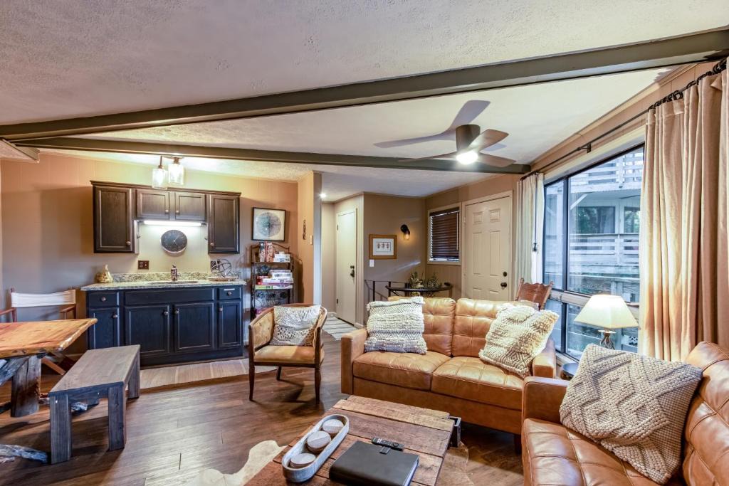 Sugar Mountain Apartment | Treehouse Lodge at Sugar Mountain