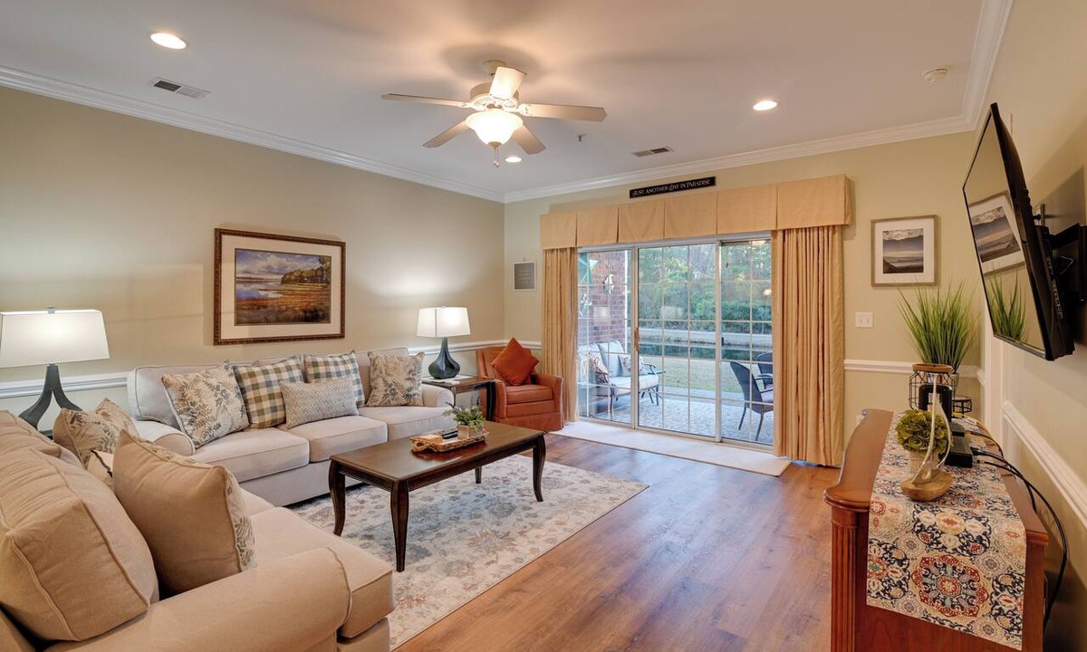 Garden City Condo | Tupelo Bay Golf Resort Condo - 1 Mile to Beach!