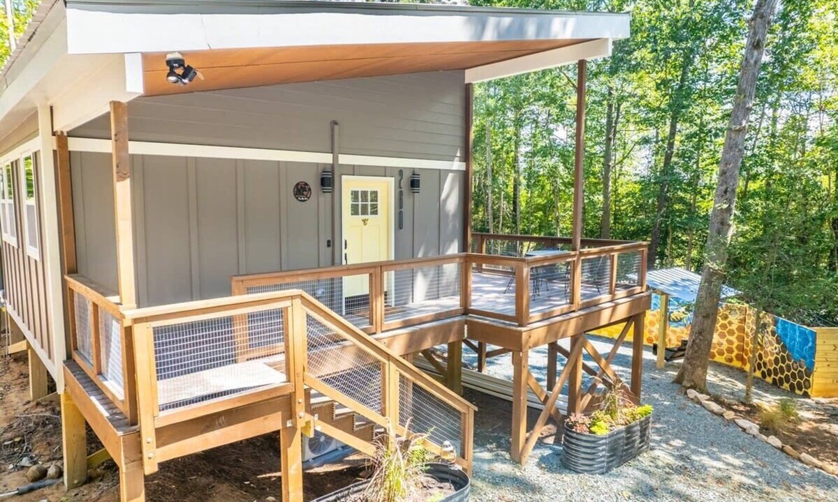 Bynum House | Unique Treehouse Retreats in North Carolina