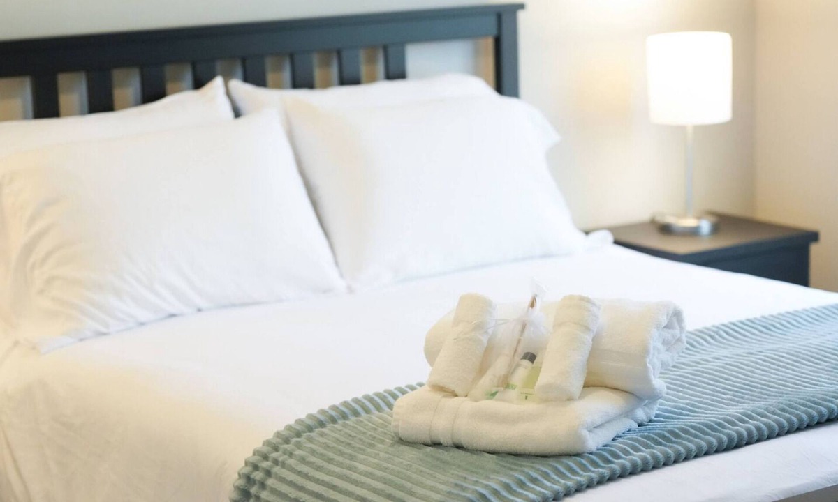 Villa Heights House | Uptown Charlotte 2BR Getaway