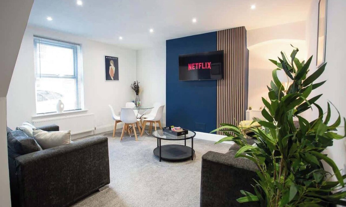 Beamish House | Vacant Nests 3 bed Close to Beamish Museum | WiFi
