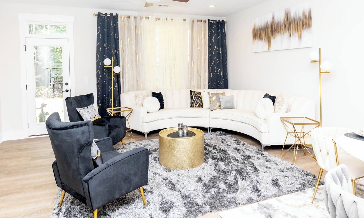 Northwest Raleigh House | Vogue Fashion Home