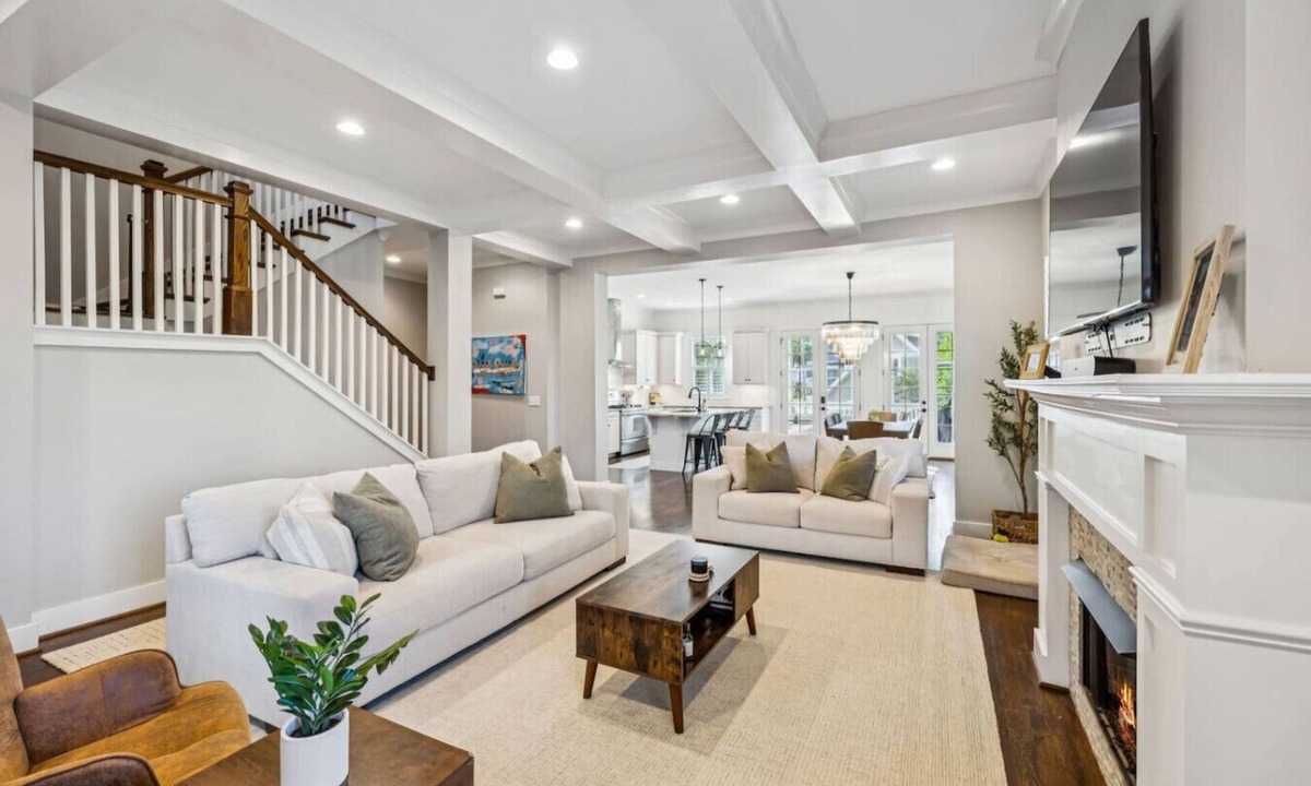 Historic Waverly House | Walk to 12 South and Restaurants - Garage, Golf Simulator