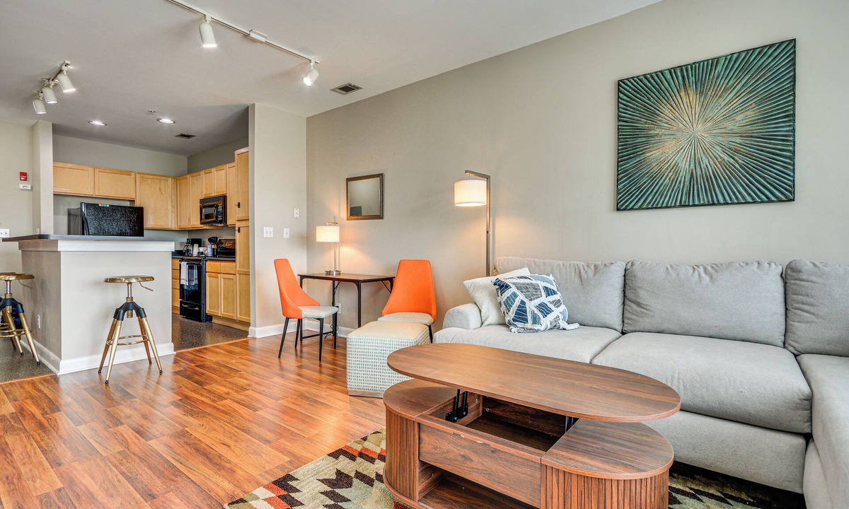 Downtown Greensboro Condo | Walkable Condo in Dtwn Greensboro! Extended Stay