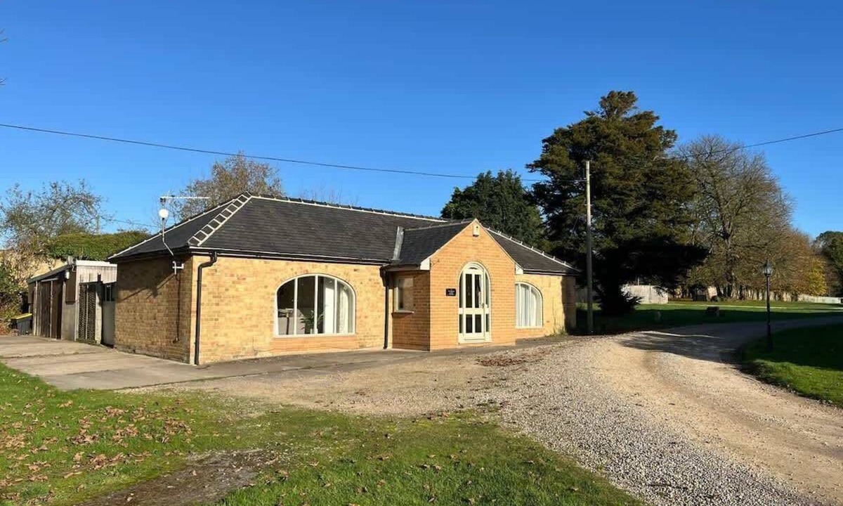 Walworth House | Walworth Castle Cottage