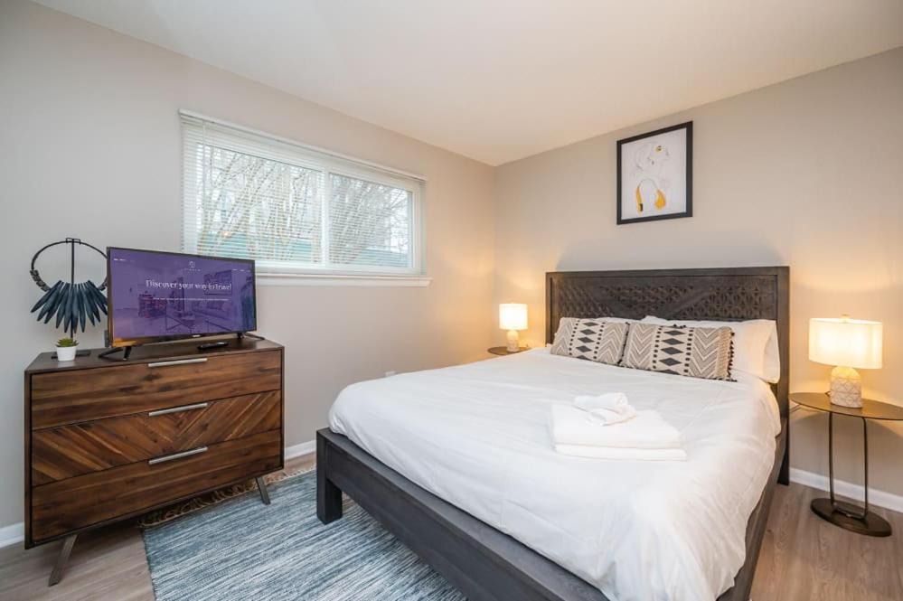 Durham Apartment | Welcoming 2BR with Parking and Perfect Location
