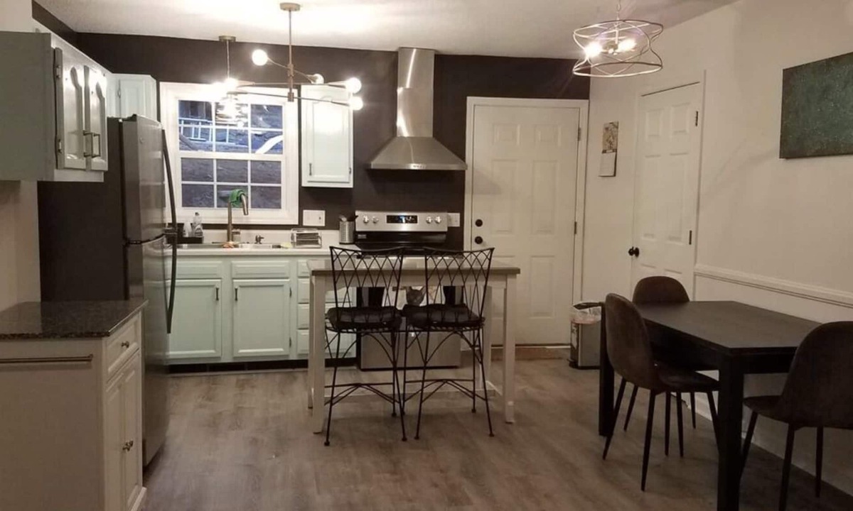 Asheville House | West Asheville Mountains to Sea EscapennNo Cleaning Fee for Stays under 30 Days!