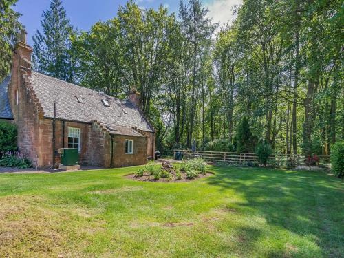Murthly House | West Lodge