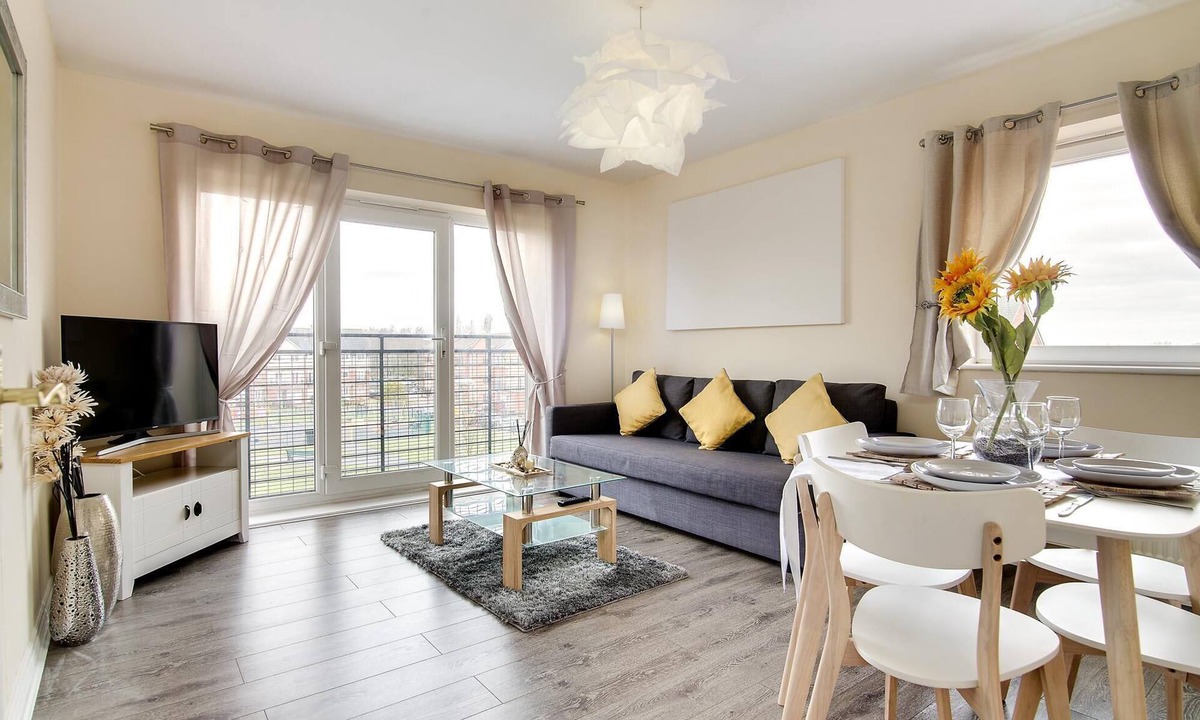 Wolverhampton Apartment | Wolverhampton City Stay II