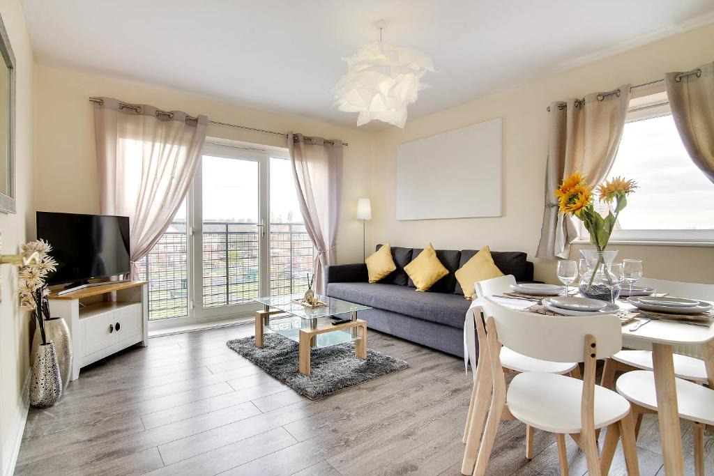 Wolverhampton Apartment | Wolverhampton City Stay II