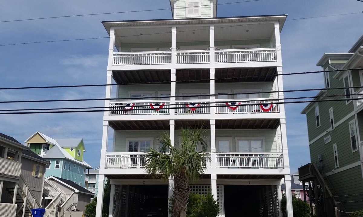 North Carolina Coast Condo | YOUR CAROLINA BEACH VACATION!