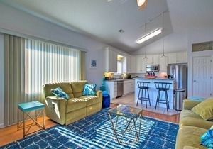 1/2 Mi to Riverwalk! Historic Dtwn Southport Condo