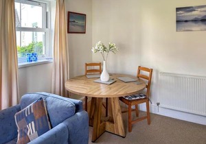 11 Elm Court
