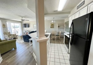 1st floor condo! No steps! Golf onsite and just minutes to top area beaches