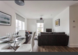 2-Bed Apartment in Southampton with free parking