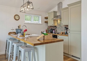 2 bedroom accommodation in Cannington