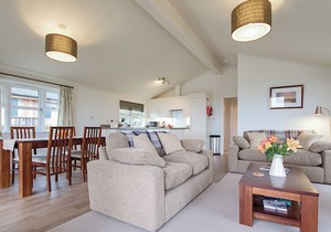 2 bedroom accommodation in Carnmenellis, Nr Falmouth