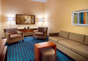 2-Star Hotel ∙ Fairfield Inn & Suites by Marriott Hendersonville Flat Rock