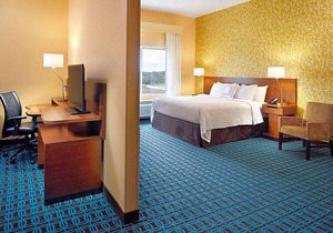 2-Star Hotel ∙ Fairfield Inn & Suites by Marriott Hendersonville Flat Rock