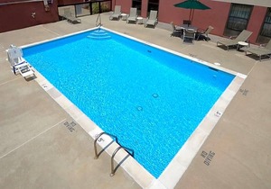 2-Star Hotel ∙ Hampton Inn Raleigh/Town of Wake Forest
