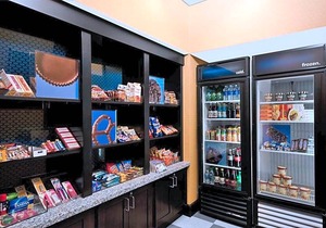 2-Star Hotel ∙ Hampton Inn & Suites - Raleigh Downtown