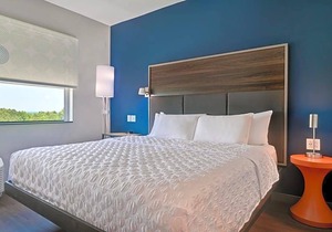 2-Star Hotel ∙ Tru By Hilton Mooresville