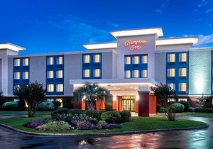 2-Star Hotel ∙ Hampton Inn Morehead City