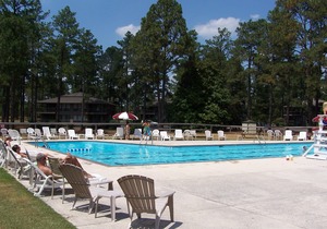222 Foxkroft Dr. Foxfire Village Golf Front Condo 2/2 Sleeps 6 Swimming Pool