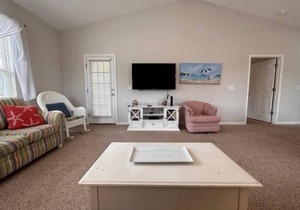 23C Sandpiper -Lovely Second Floor Sandpiper Condo Near Pool