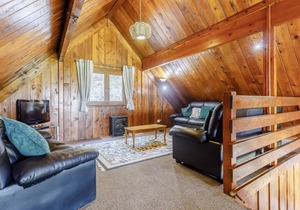3 bedroom accommodation in Garthmyl, Montgomery