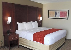 3-Star Hotel ∙ Comfort Inn Laurinburg