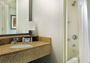 3-Star Hotel ∙ Courtyard Asheville