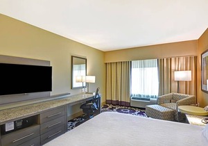 3-Star Hotel ∙ Hilton Garden Inn Raleigh/Crabtree Valley
