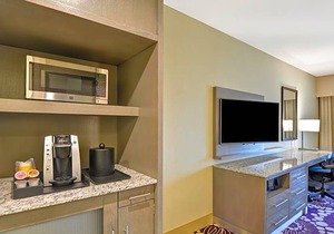 3-Star Hotel ∙ Hilton Garden Inn Raleigh/Crabtree Valley