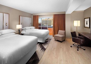 3-Star Hotel ∙ Sheraton Raleigh Hotel