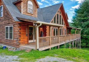 329 m² Cabin ∙ 4 bedrooms ∙ 10 guests