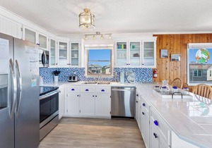 3br Oceanfront Duplex, views, sunrise!