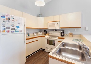 3BR Sea Dunes Townhome w/Pool & Beach Access