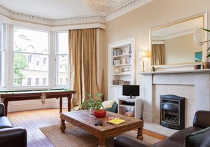 4 Bedroom Apartment Just Off The Meadows Sleeps 10