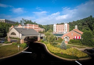 4-Star Hotel ∙ DoubleTree by Hilton Biltmore/Asheville