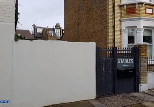 Absolute Clapham