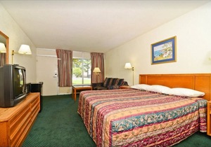 Americas Best Value Inn Wilson - Unit 3 (ONE BED) GROUND FLOOR